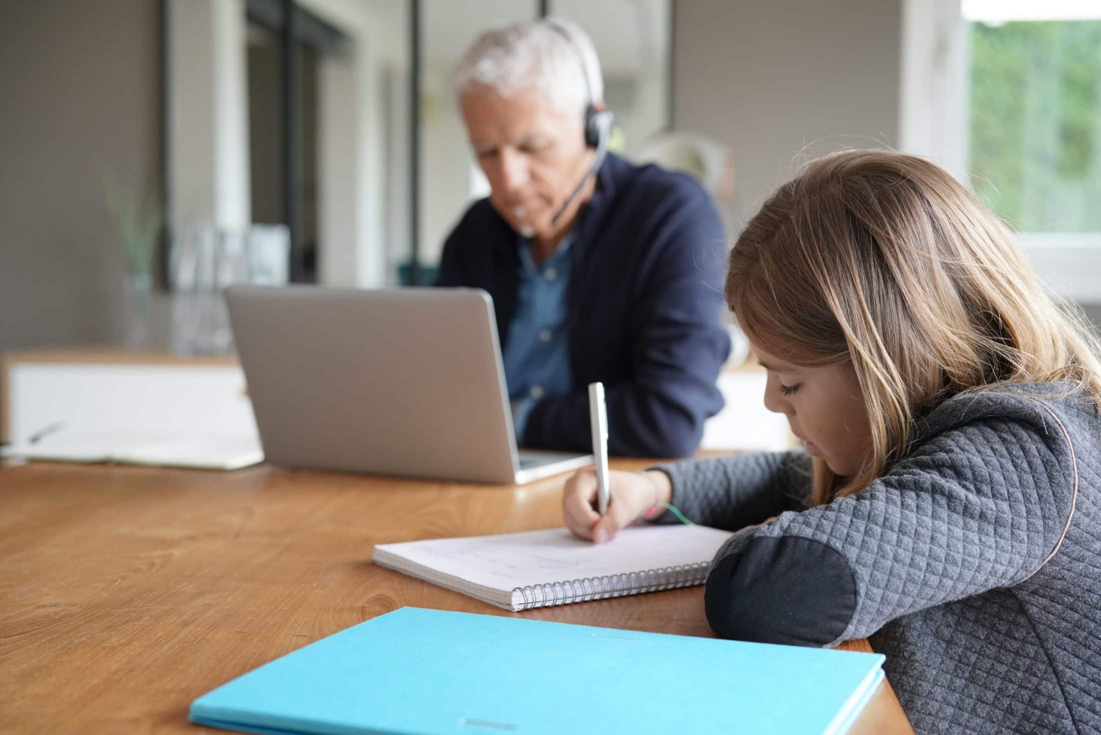 Travail à domicile